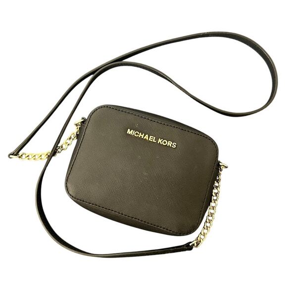 Michael Kors Handbags - Michael Kors Black Leather Crossbody Bag